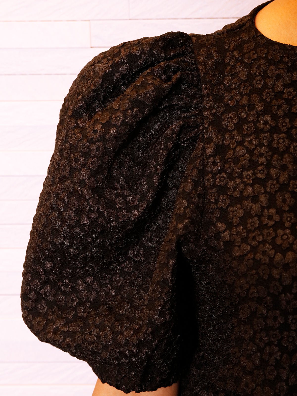 Jacquard Flowers Tops