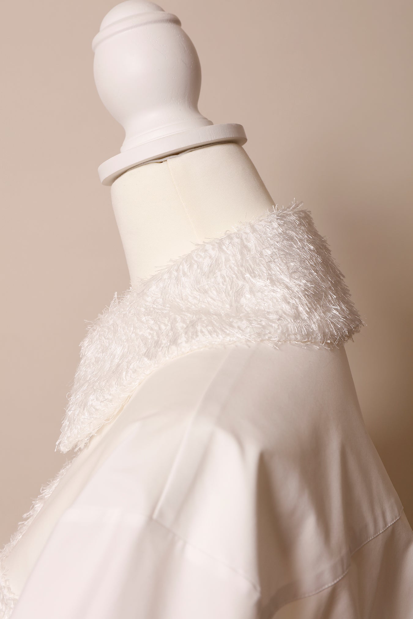 MKMK short blouse White / モケモケ ショート ブラウス ホワイト