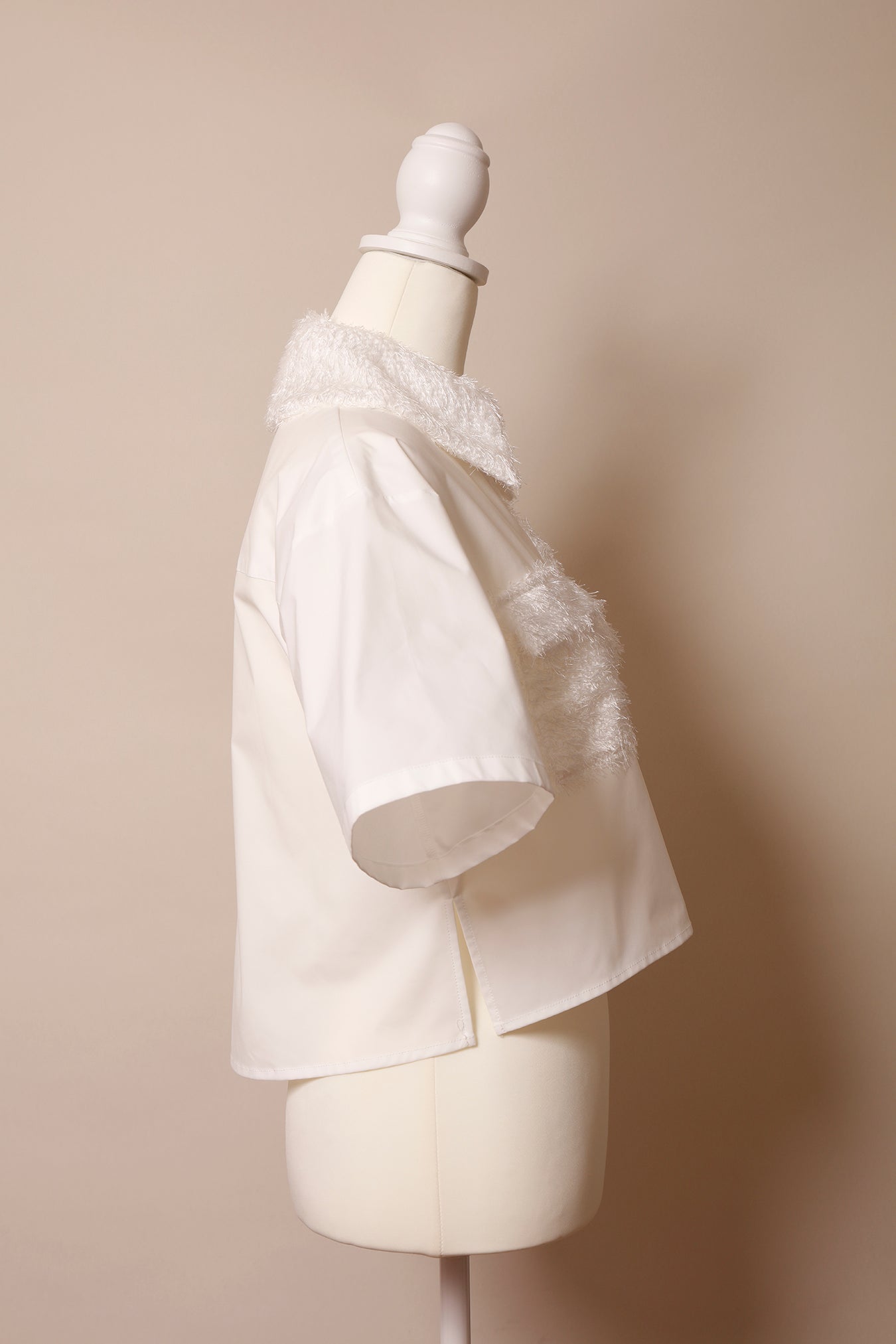 MKMK short blouse White / モケモケ ショート ブラウス ホワイト