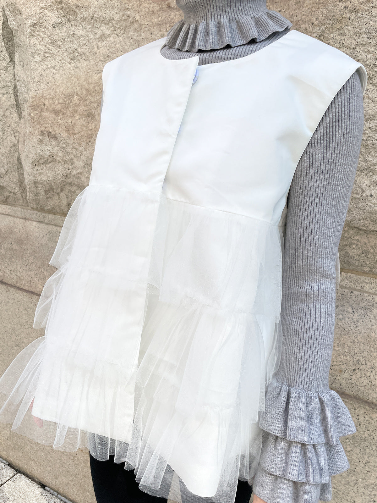 DANDAN tulle gillet / DANDAN チュールジレ – youa by NT