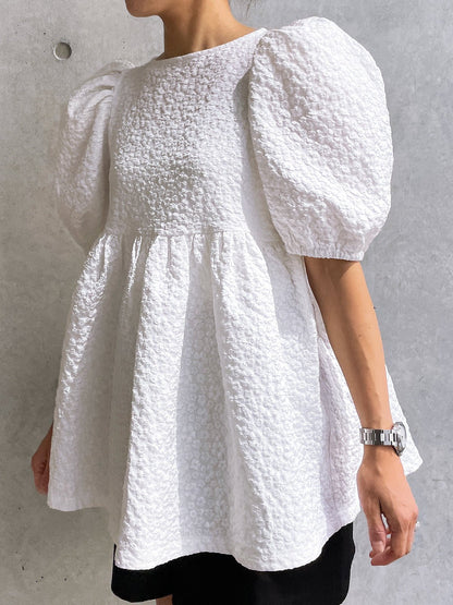 Jacquard Flowers Tops white / ジャガード フラワー トップス ホワイト