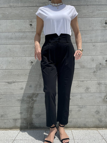 PETAL HEMLINE Tapered Pants Black